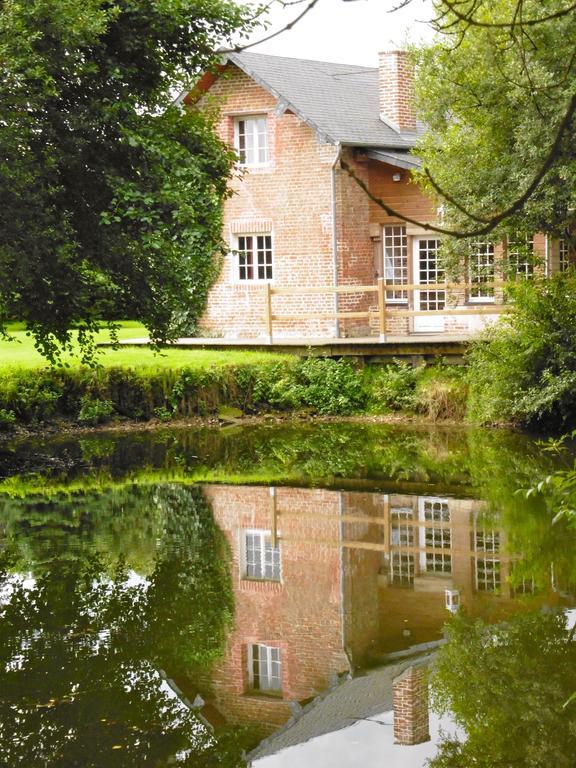 La Maison De L'Etang Manerbe Exterior foto